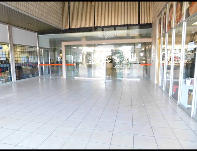 260M² OFFICE TO LET IN FERNDALE